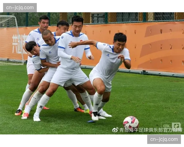 重庆铜梁龙刘建业务实战术 四后卫体系防守组织严密